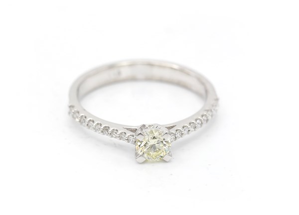 Picture of Ring R-37168-WG
