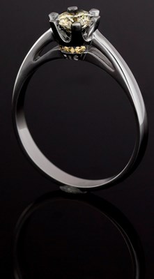 Picture of Pretty Woman Yellow