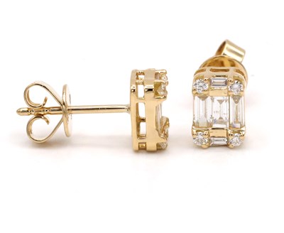 Picture of Earrings E-21267-YG